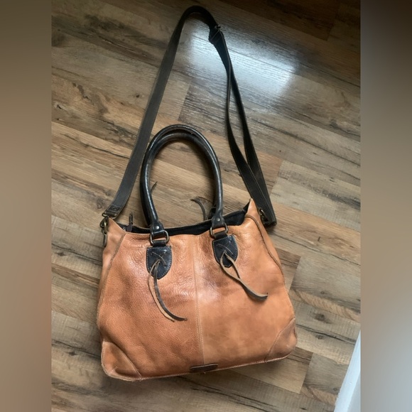 BedStu Bruna Leather Bag - Picture 6 of 16